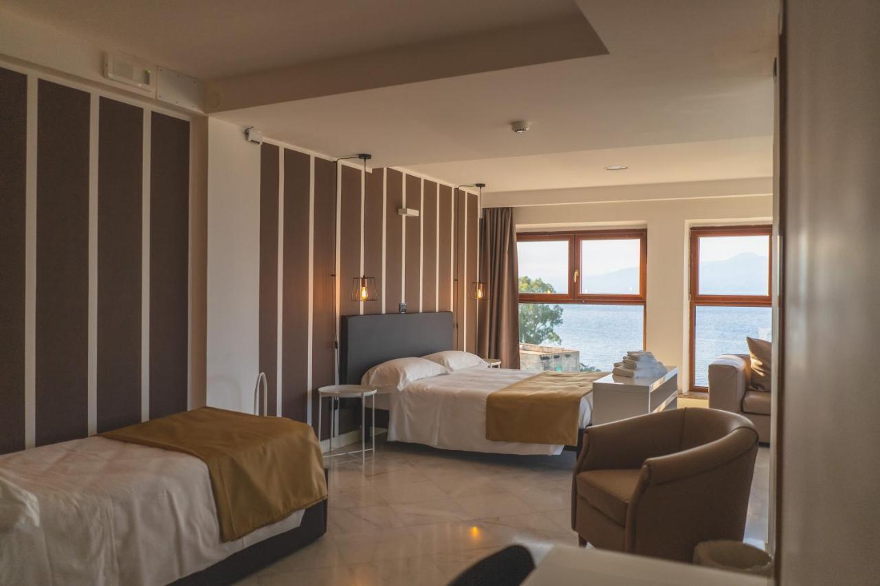Hotel Continental Reggio Calabria Esterno foto