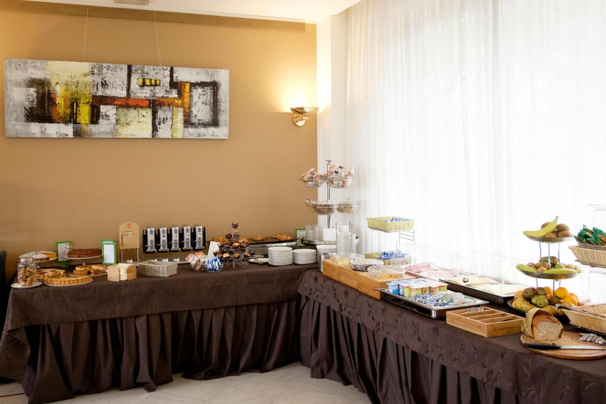 Hotel Continental Reggio Calabria Esterno foto