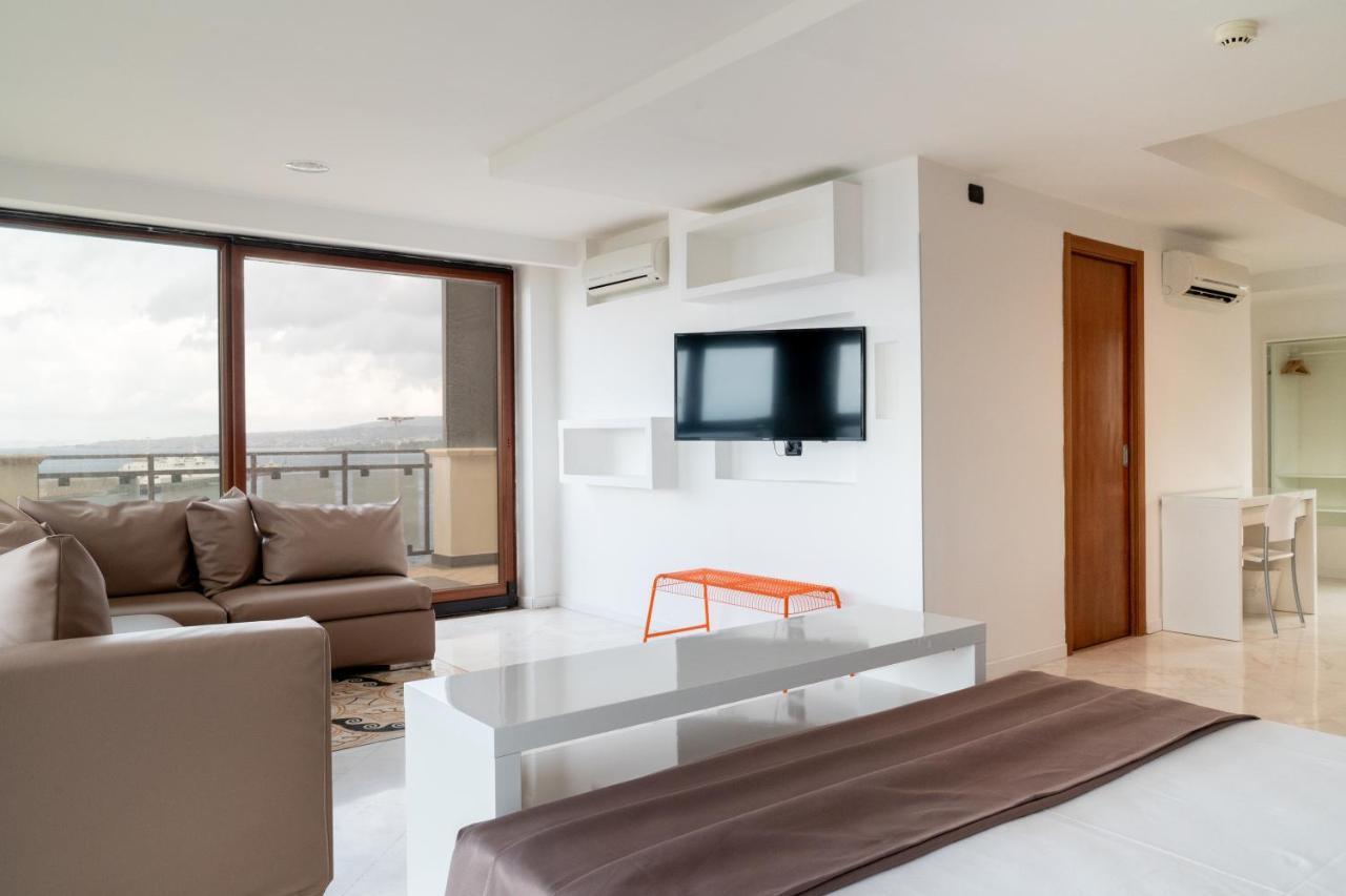 Hotel Continental Reggio Calabria Esterno foto